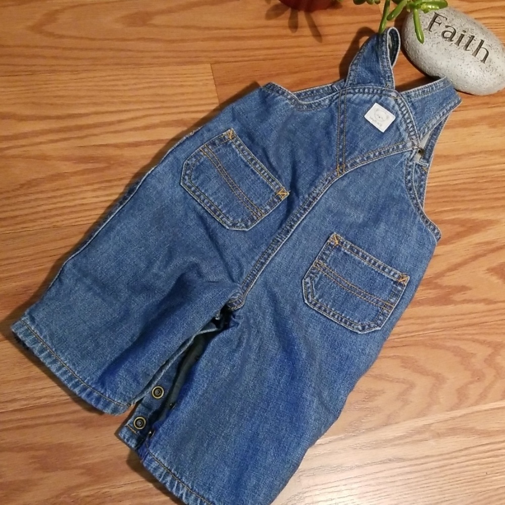 Overall an button up shirt 3mo - Picture 7 of 7
